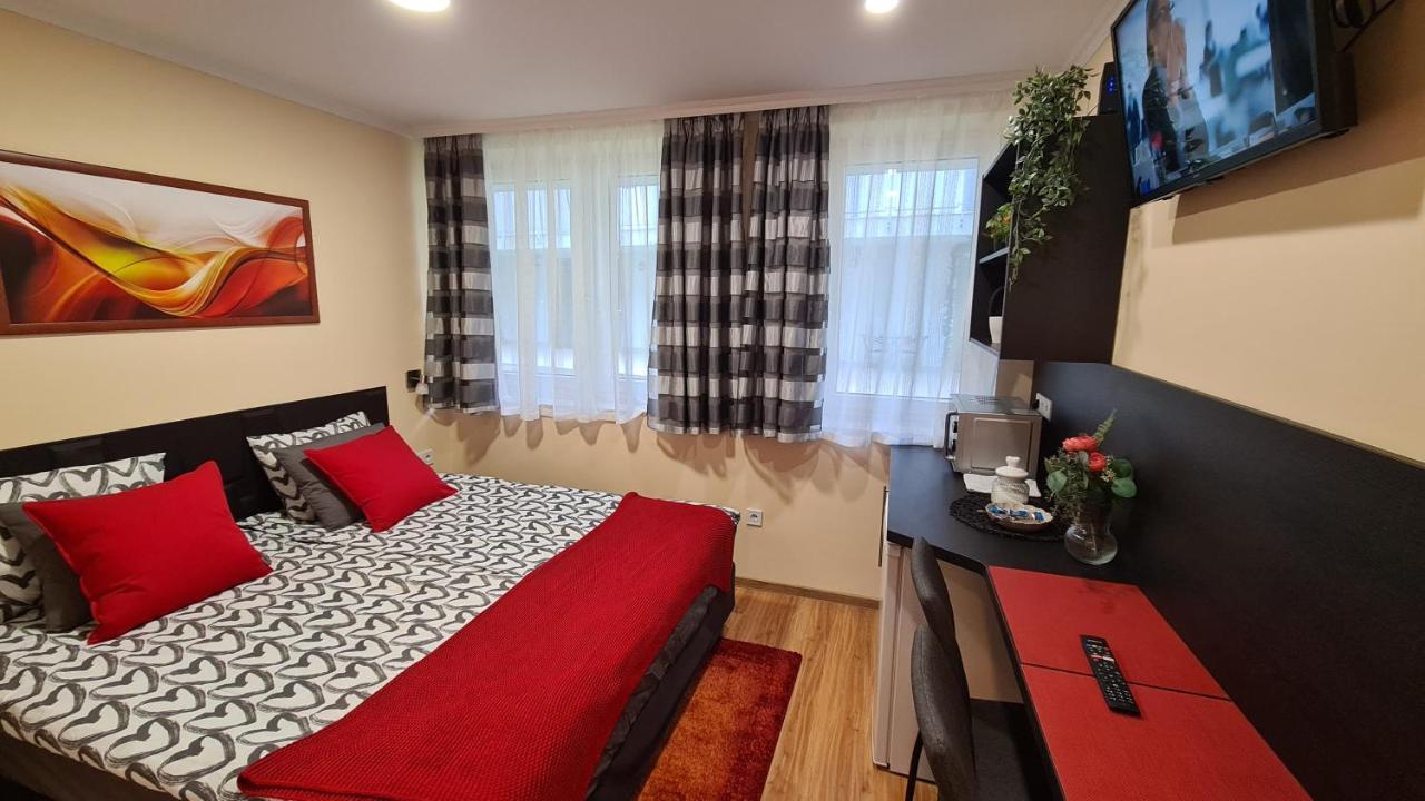 Lucsony Apartman Mosonmagyaróvár Екстериор снимка