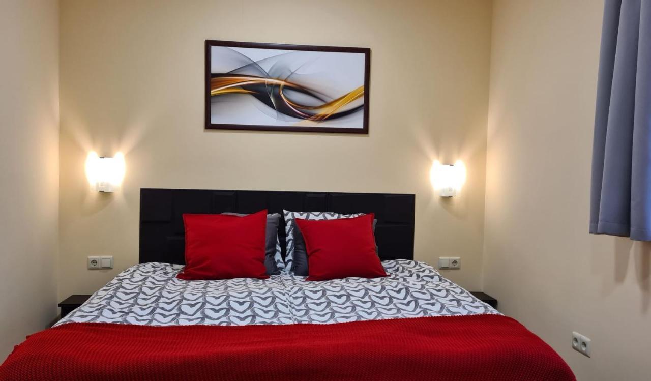 Lucsony Apartman Mosonmagyaróvár Екстериор снимка